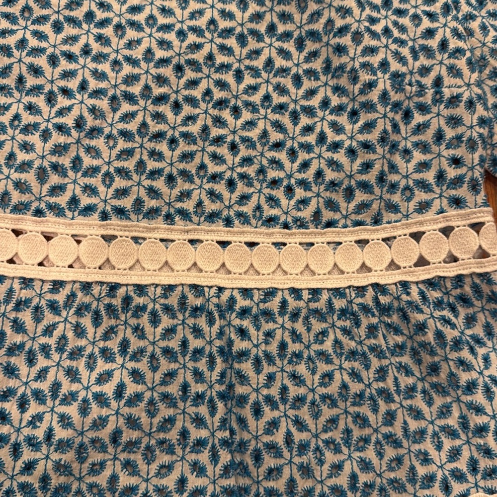 Lilly Pulitzer Zazie Top - Mr. Peacock Blue Zanzibar Eyelet - Picture 4 of 6